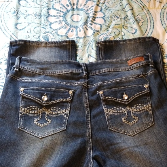 YMI jeans - Picture 2 of 3